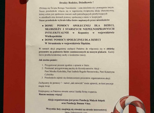 Zdjęcie plakatu na czerwonym tle. Po bokach widać pierniczka, rośliny oraz lizaka.